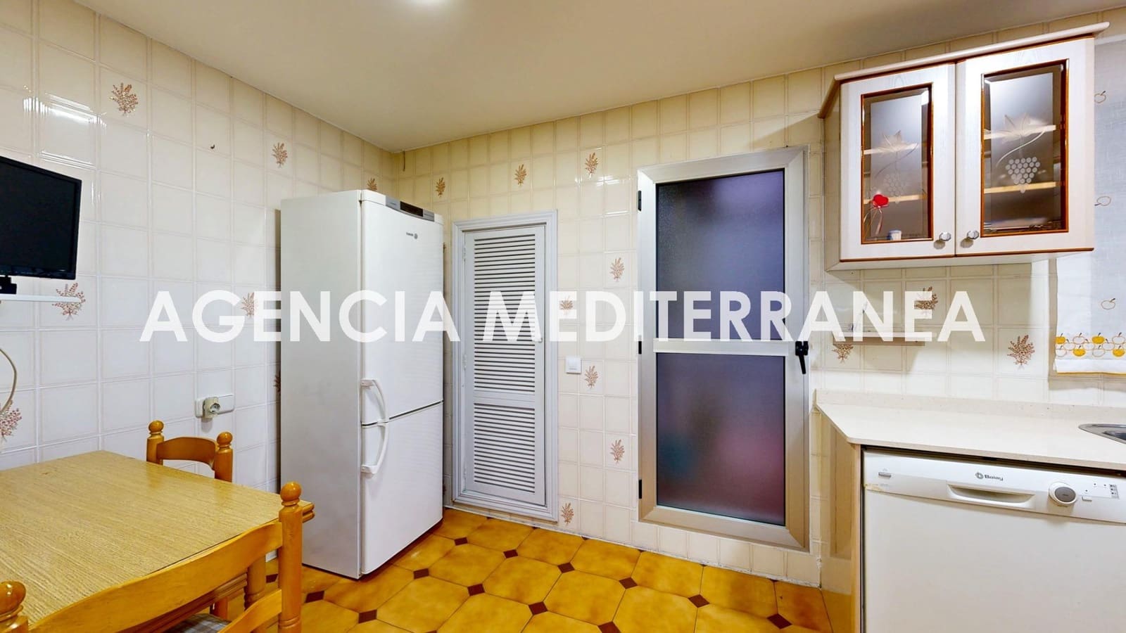 3 bedroom Flat for sale in Valencia city - € 320,000 (Ref: 9491508)