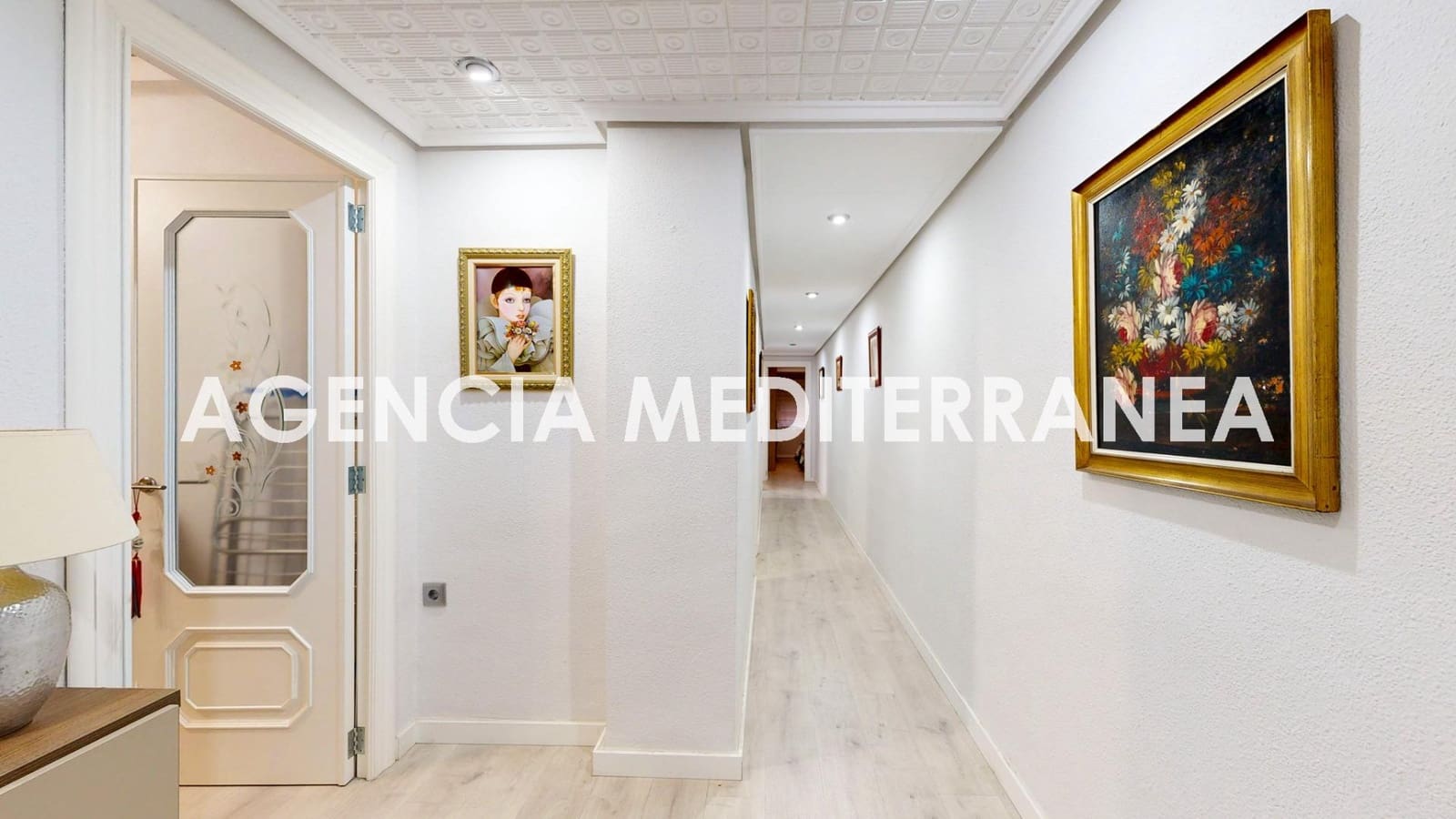 3 bedroom Flat for sale in Valencia city - € 320,000 (Ref: 9491508)