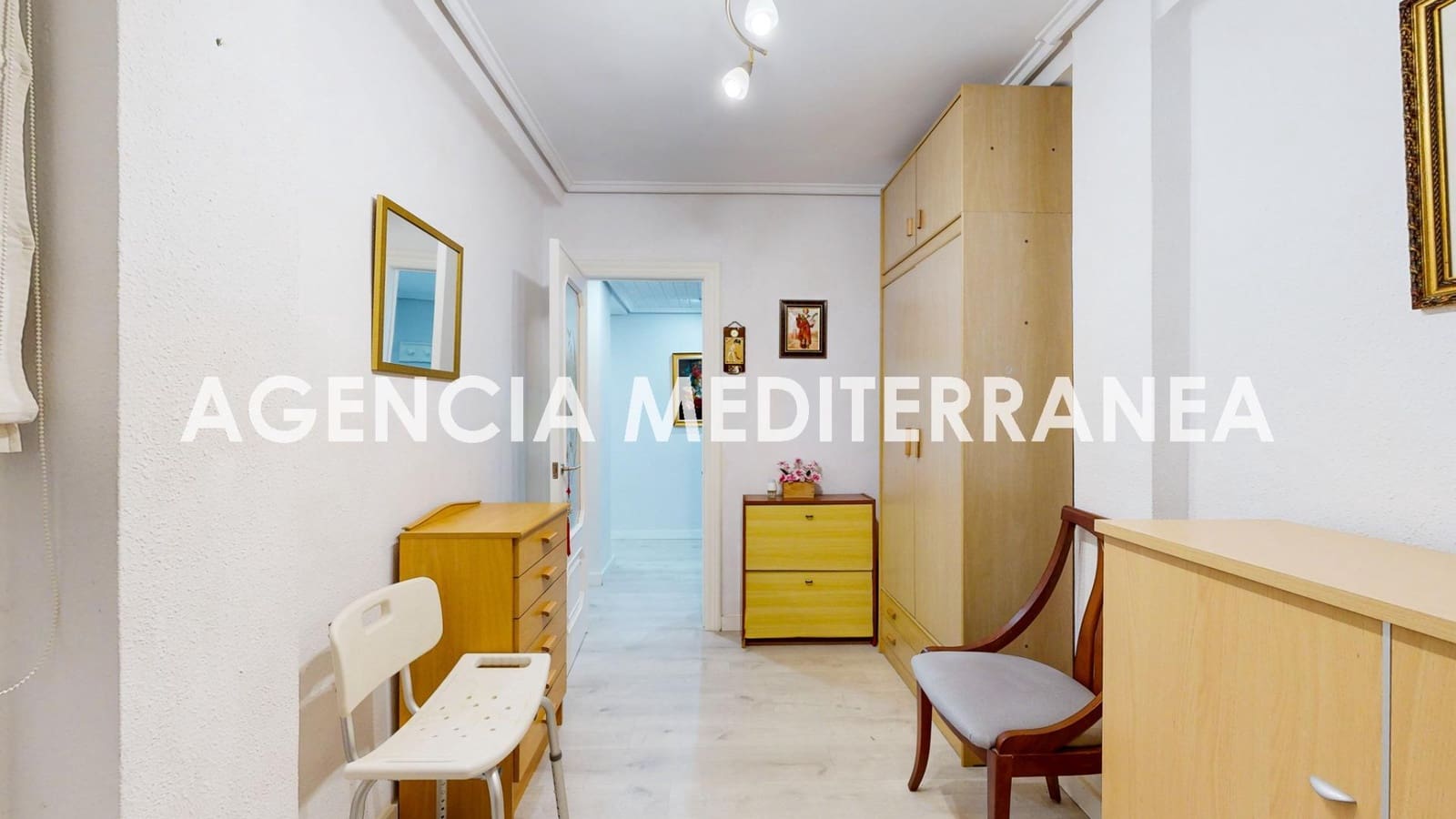 3 bedroom Flat for sale in Valencia city - € 320,000 (Ref: 9491508)