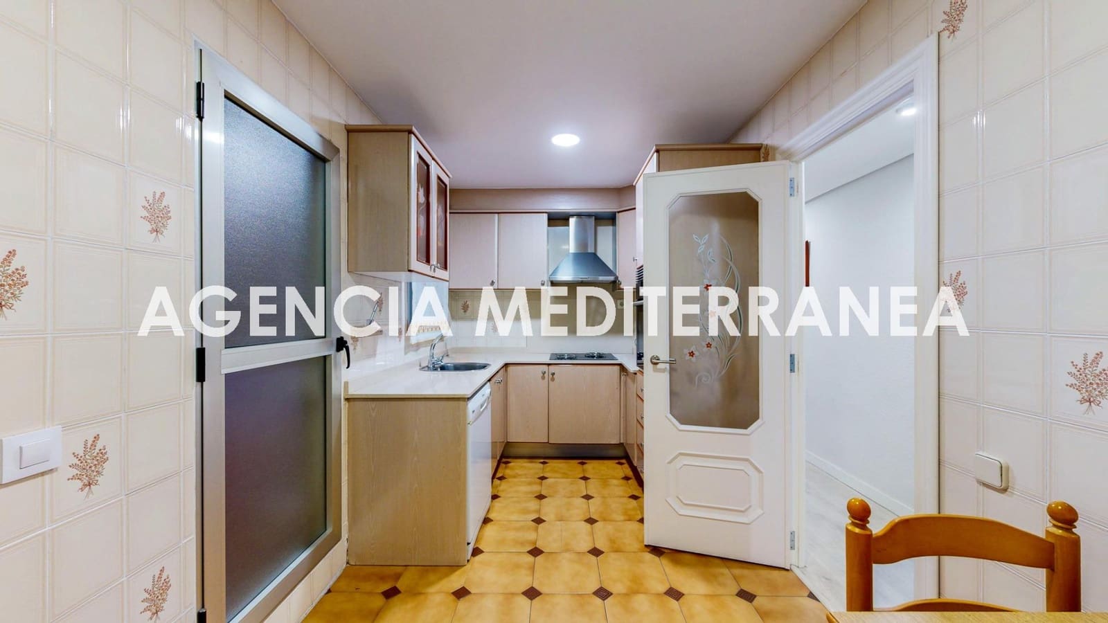 3 bedroom Flat for sale in Valencia city - € 320,000 (Ref: 9491508)