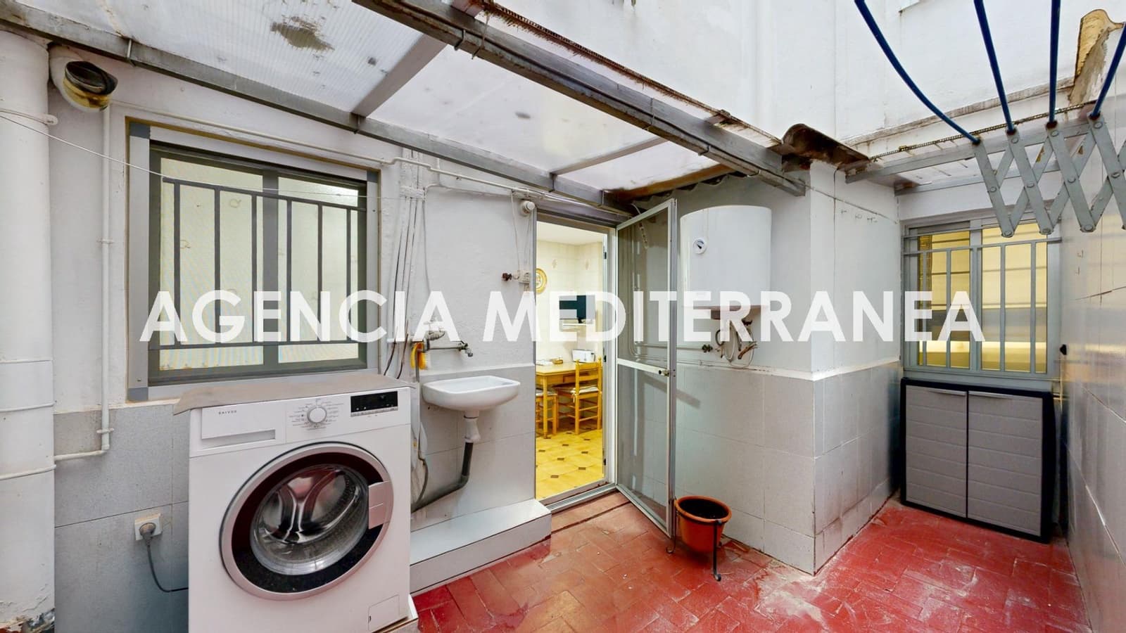3 bedroom Flat for sale in Valencia city - € 320,000 (Ref: 9491508)