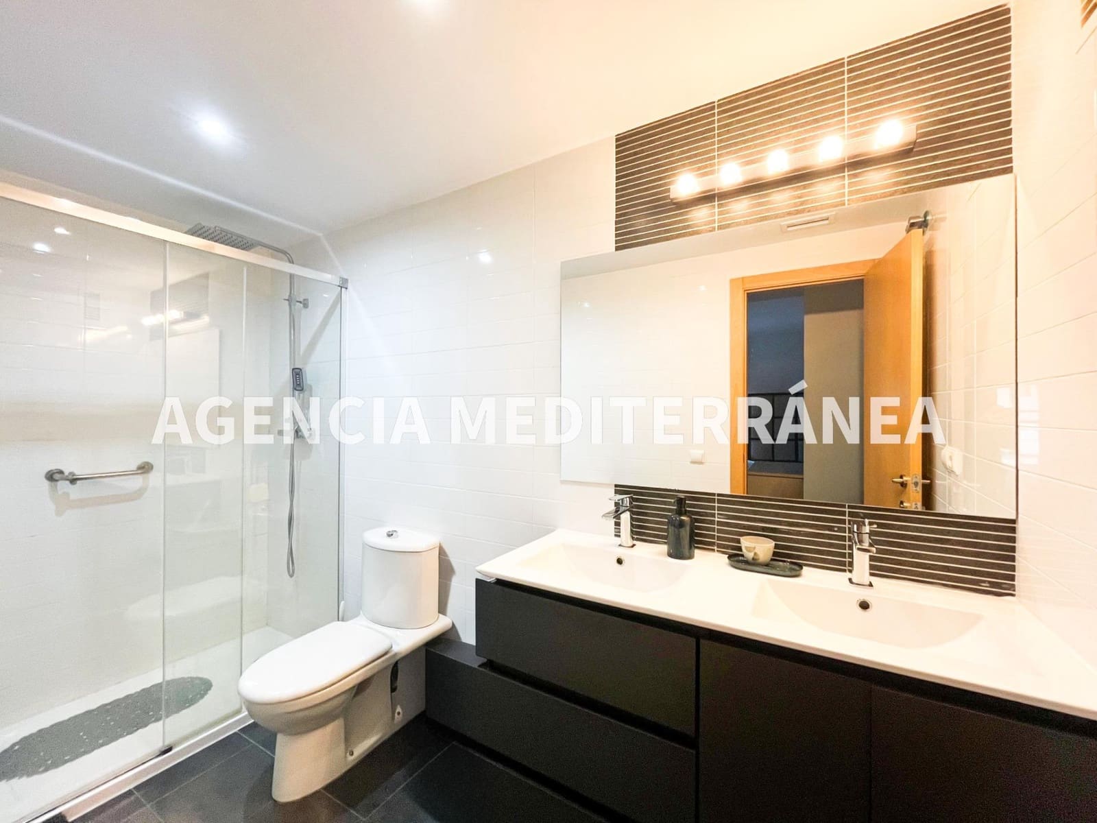 2 bedroom Flat for sale in Alcasser - € 167,000 (Ref: 9491509)