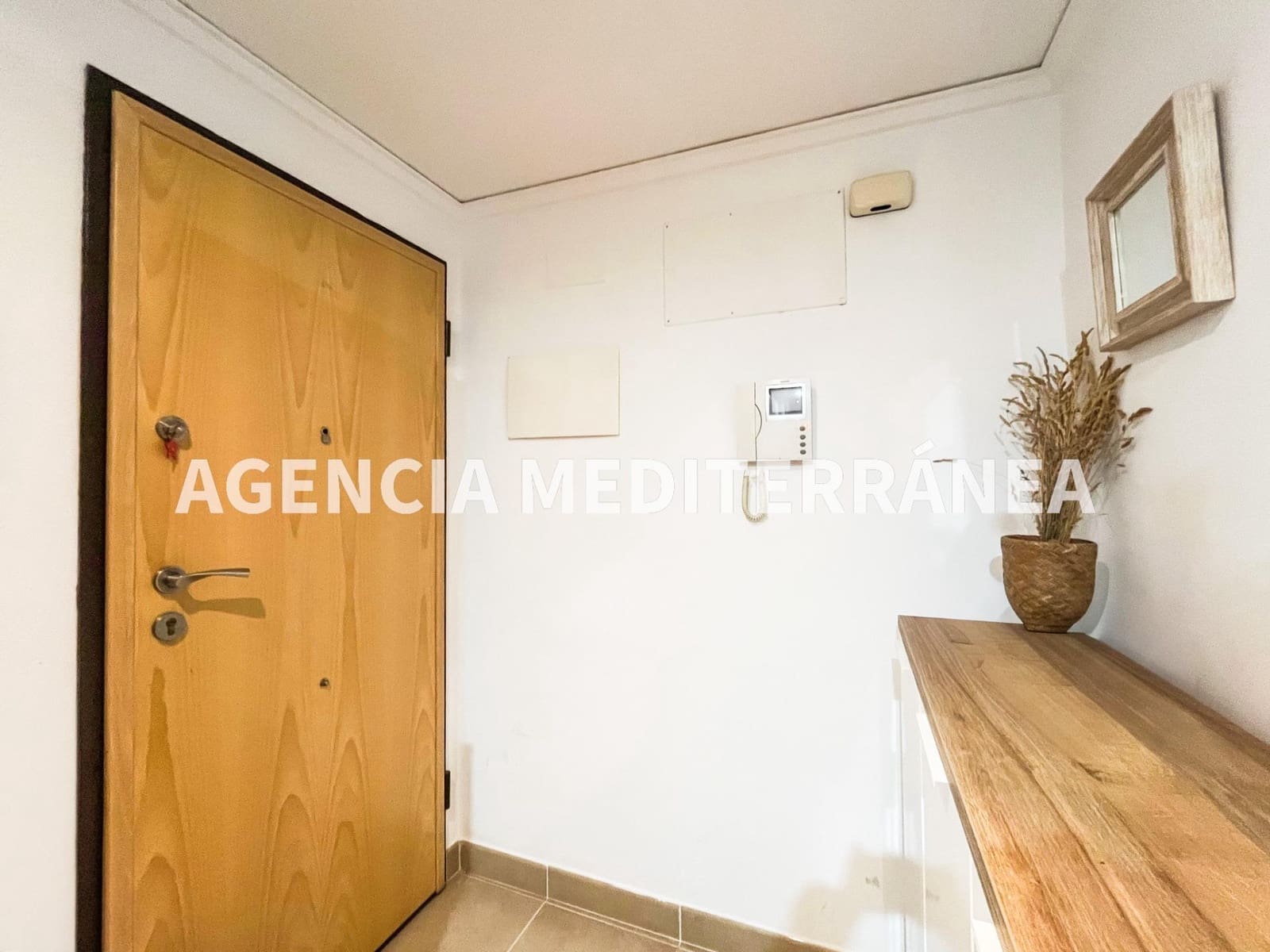 2 bedroom Flat for sale in Alcasser - € 167,000 (Ref: 9491509)