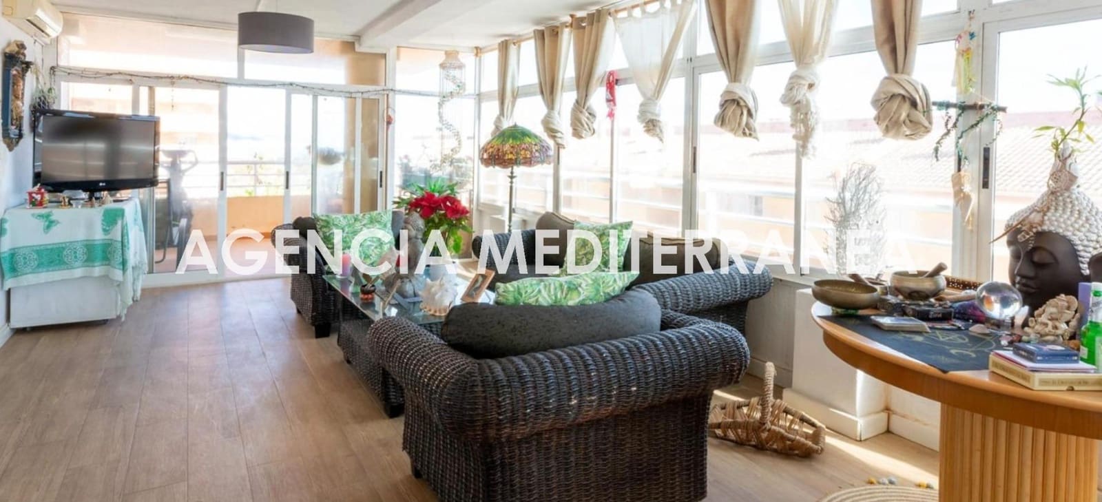 4 bedroom Flat for sale in Tavernes de la Valldigna with pool - € 270,000 (Ref: 9495367)