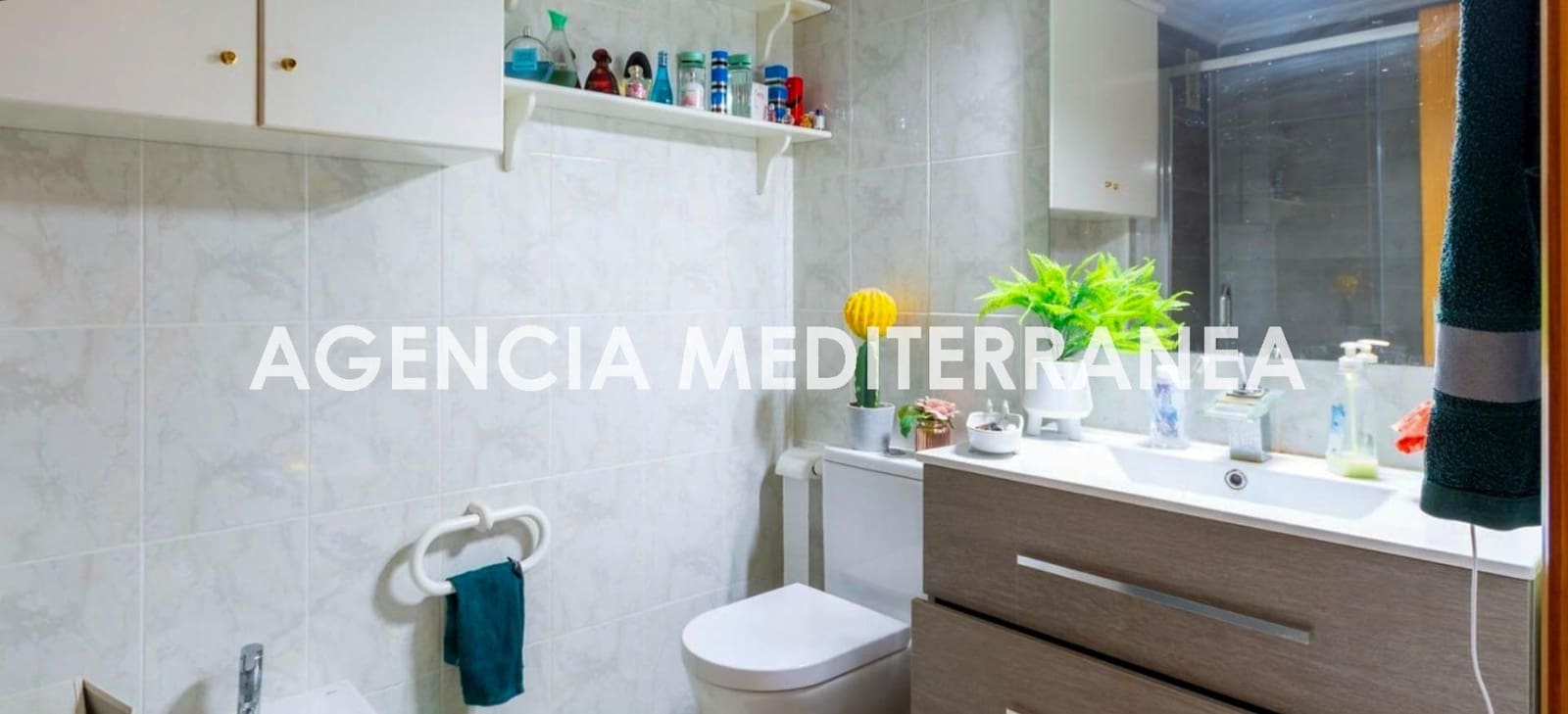 4 bedroom Flat for sale in Tavernes de la Valldigna with pool - € 270,000 (Ref: 9495367)