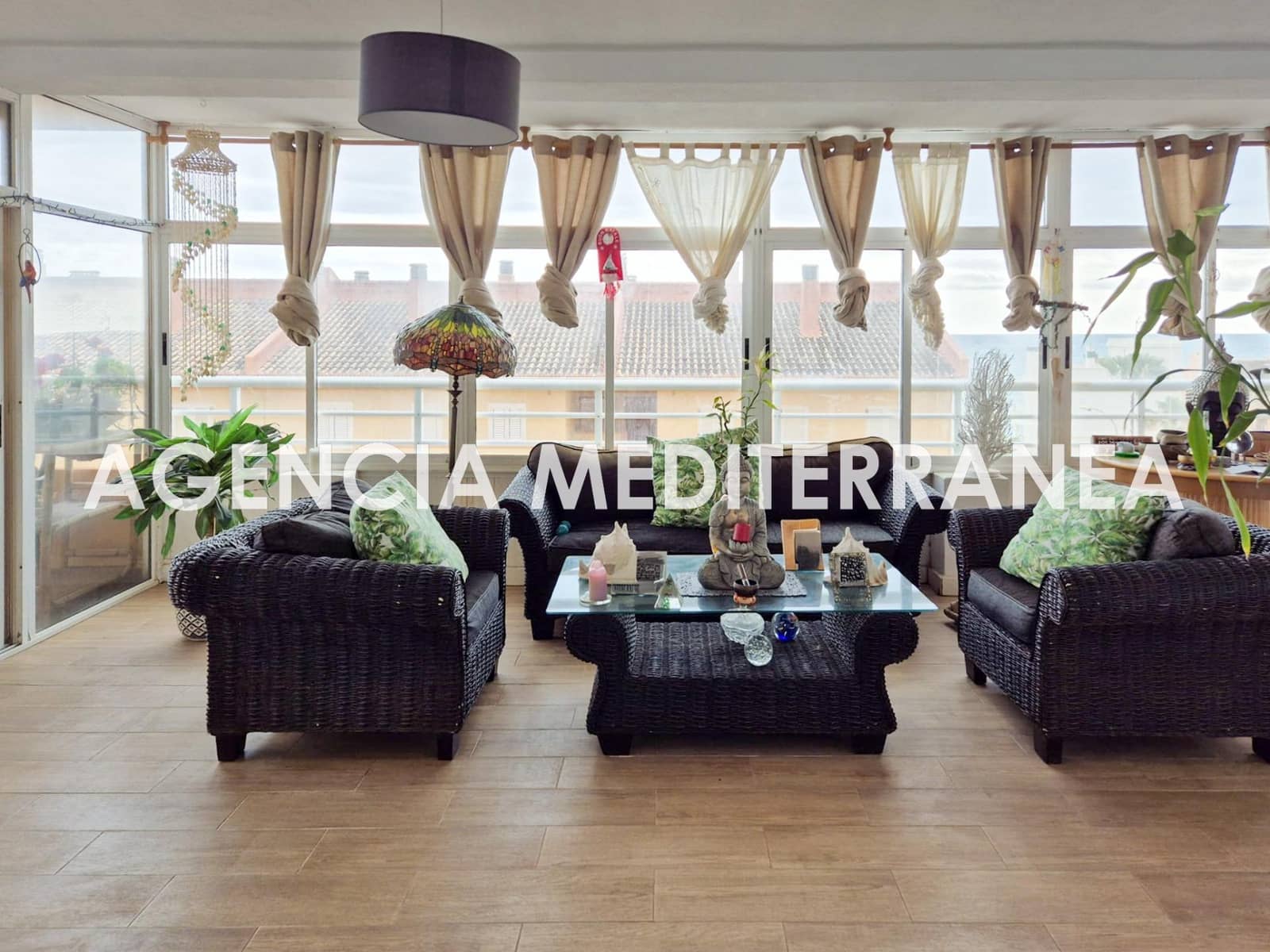 4 bedroom Flat for sale in Tavernes de la Valldigna with pool - € 270,000 (Ref: 9495367)