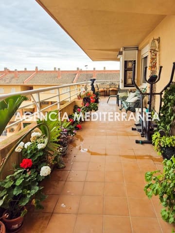 4 sovrum Lägenhet till salu i Tavernes de la Valldigna med pool - 270 000 € (Ref: 9495367)