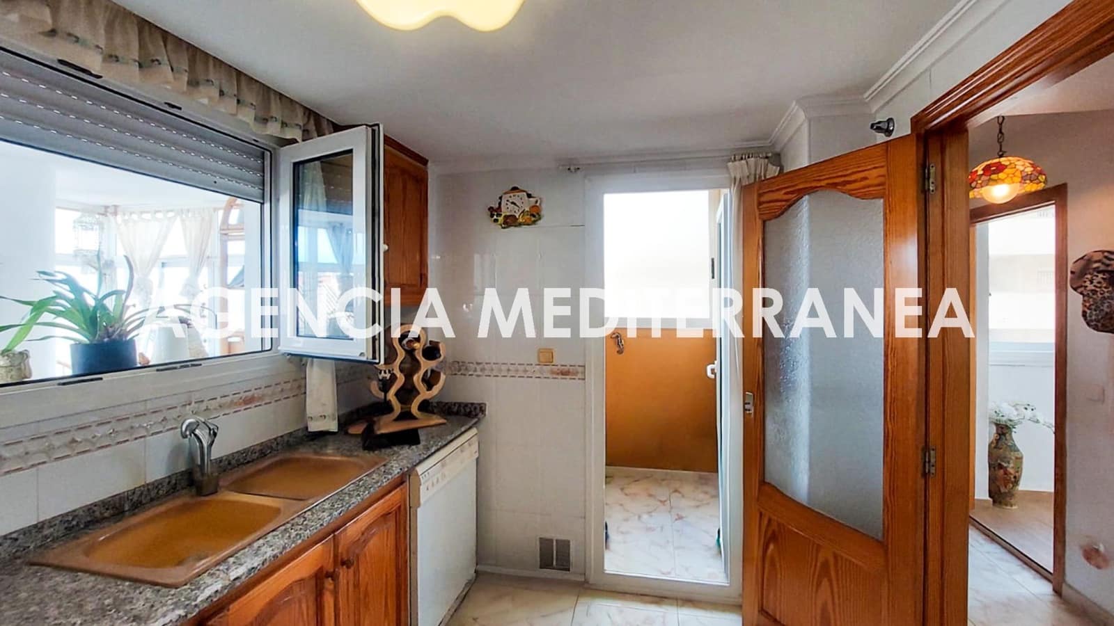 4 bedroom Flat for sale in Tavernes de la Valldigna with pool - € 270,000 (Ref: 9495367)