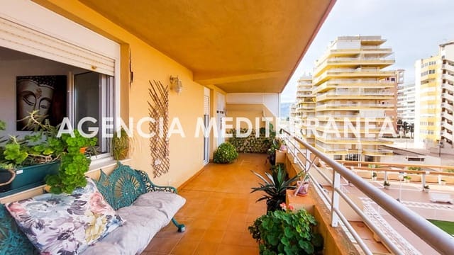 Piso de 4 habitaciones en Tavernes de la Valldigna en venta con piscina - 270.000 € (Ref: 9495367)