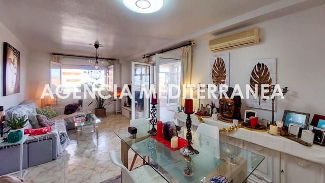 Piso de 4 habitaciones en Tavernes de la Valldigna en venta con piscina - 270.000 € (Ref: 9495367)