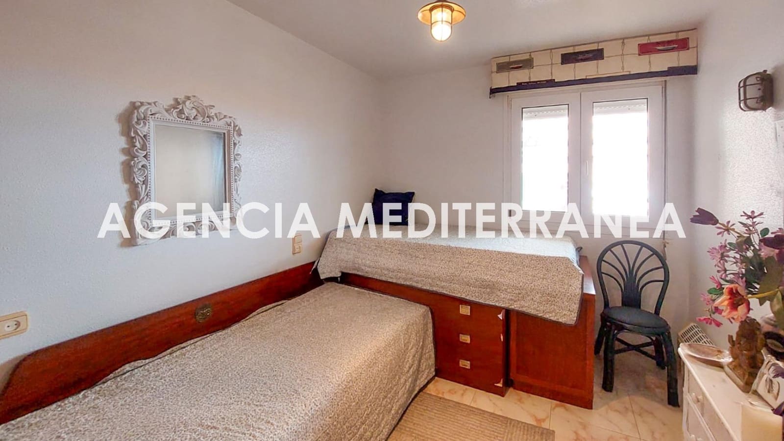 4 bedroom Flat for sale in Tavernes de la Valldigna with pool - € 270,000 (Ref: 9495367)