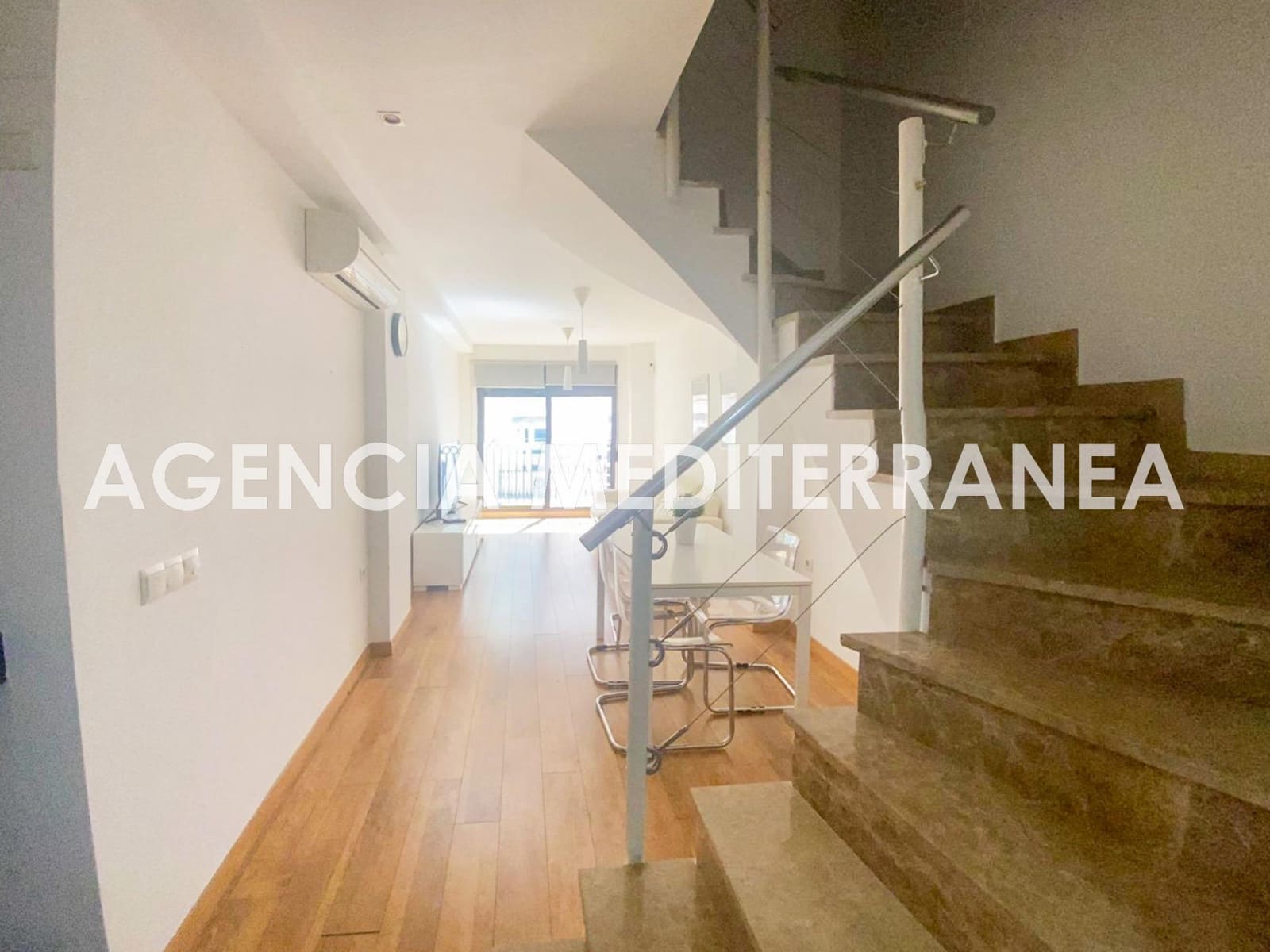 1 soveværelse Lejlighed til leje i Valencia by - € 1.300 (Ref: 9495368)