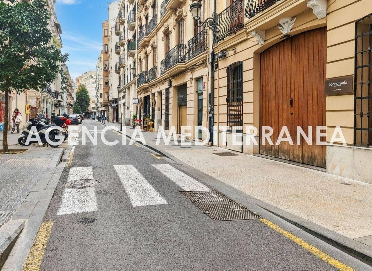 Apartamento de 1 habitación en València ciudad en alquiler - 1.300 € (Ref: 9495368)