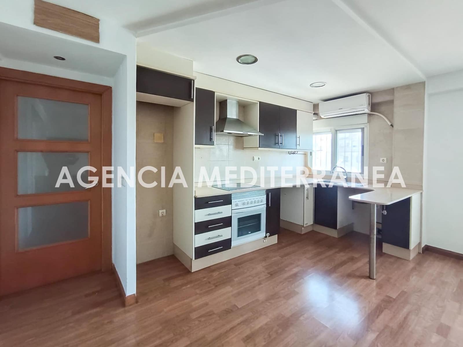 2 soveværelse Lejlighed til salg i Valencia by - € 260.000 (Ref: 9504571)