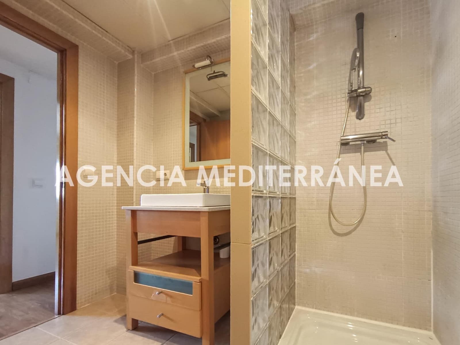 2 soveværelse Lejlighed til salg i Valencia by - € 260.000 (Ref: 9504571)