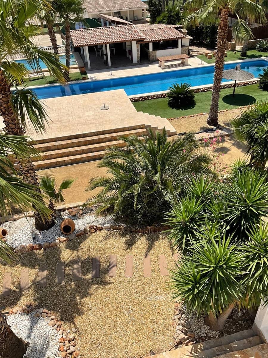 7 slaapkamer Villa te koop in Gandia met zwembad - € 685.000 (Ref: 9504572)