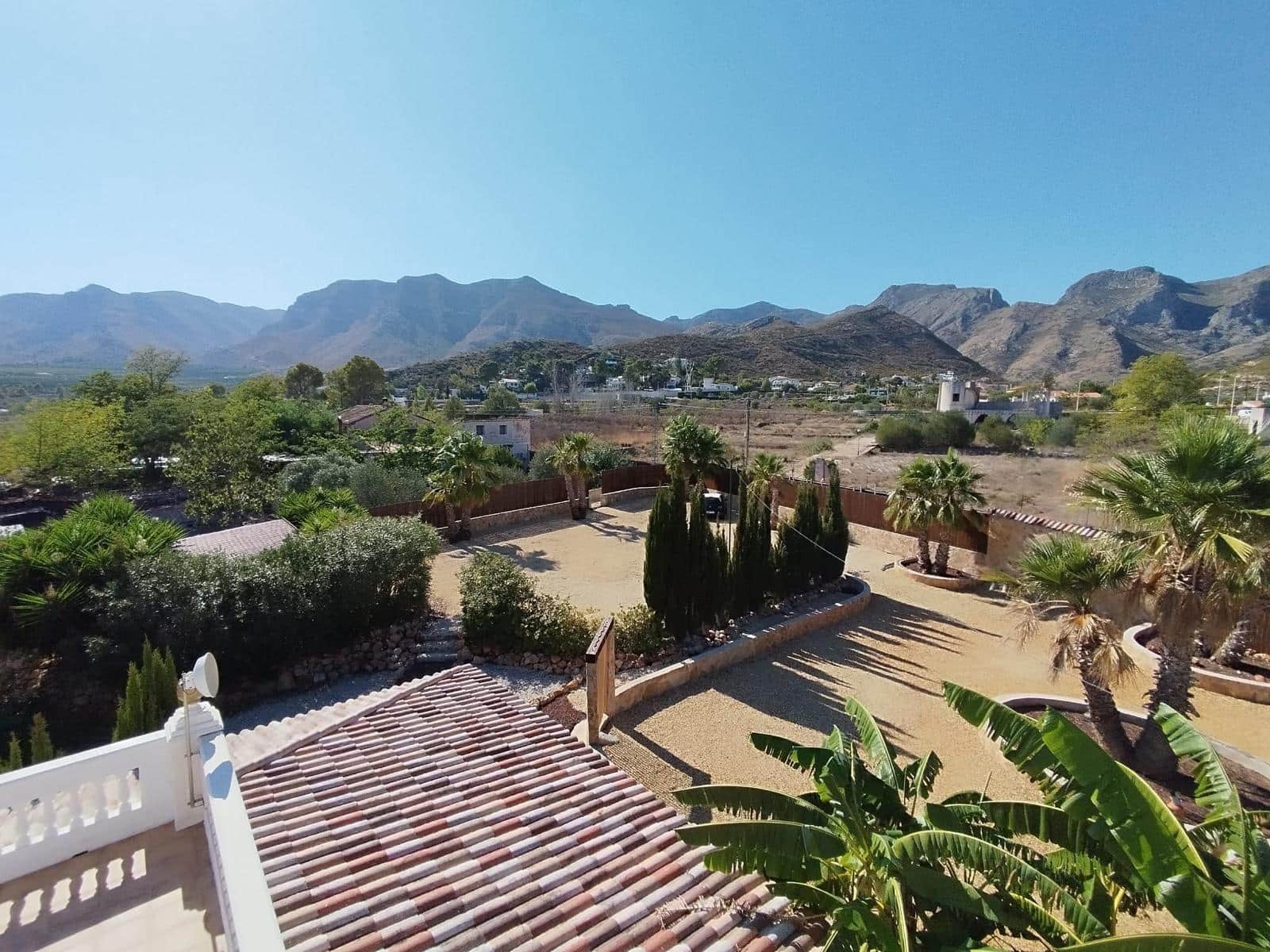 7 slaapkamer Villa te koop in Gandia met zwembad - € 685.000 (Ref: 9504572)