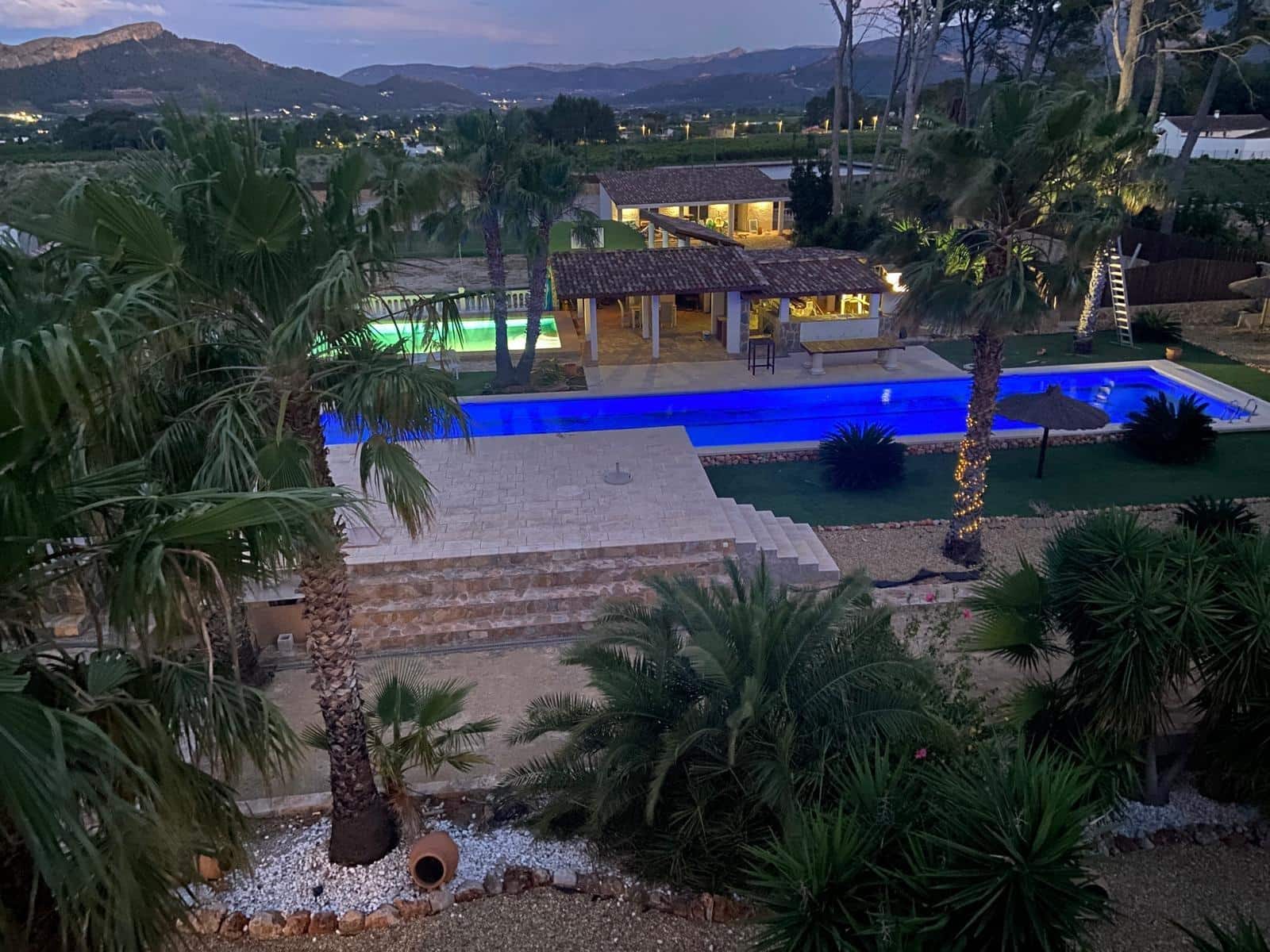 7 slaapkamer Villa te koop in Gandia met zwembad - € 685.000 (Ref: 9504572)