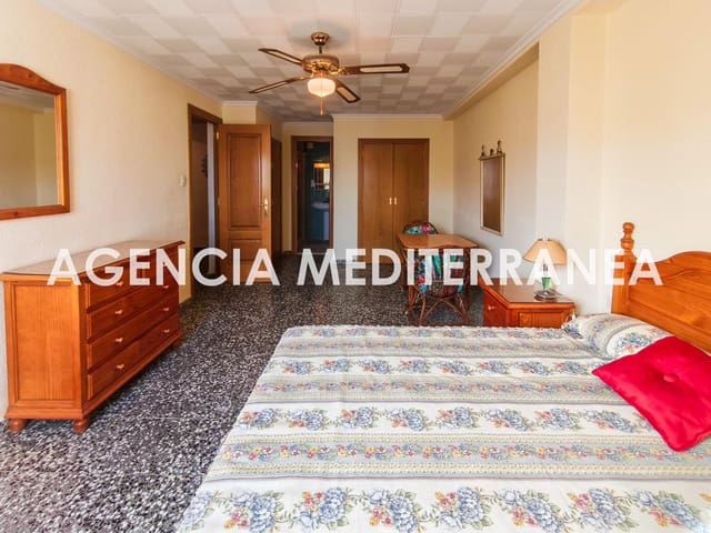 4 makuuhuone Asunto myytävänä paikassa El perellonet, Valencia kaupunki mukana 
autotalli - 235 000 € (Ref: 9508952)