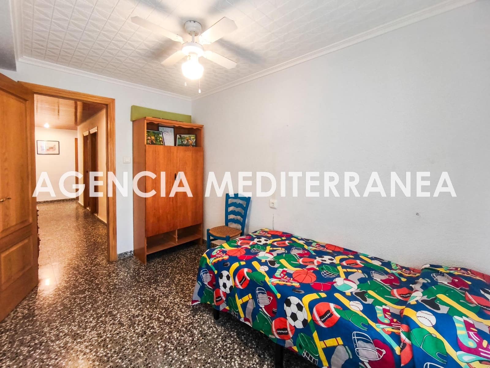 4 makuuhuone Asunto myytävänä paikassa El Perellonet mukana 
autotalli - 235 000 € (Ref: 9508952)