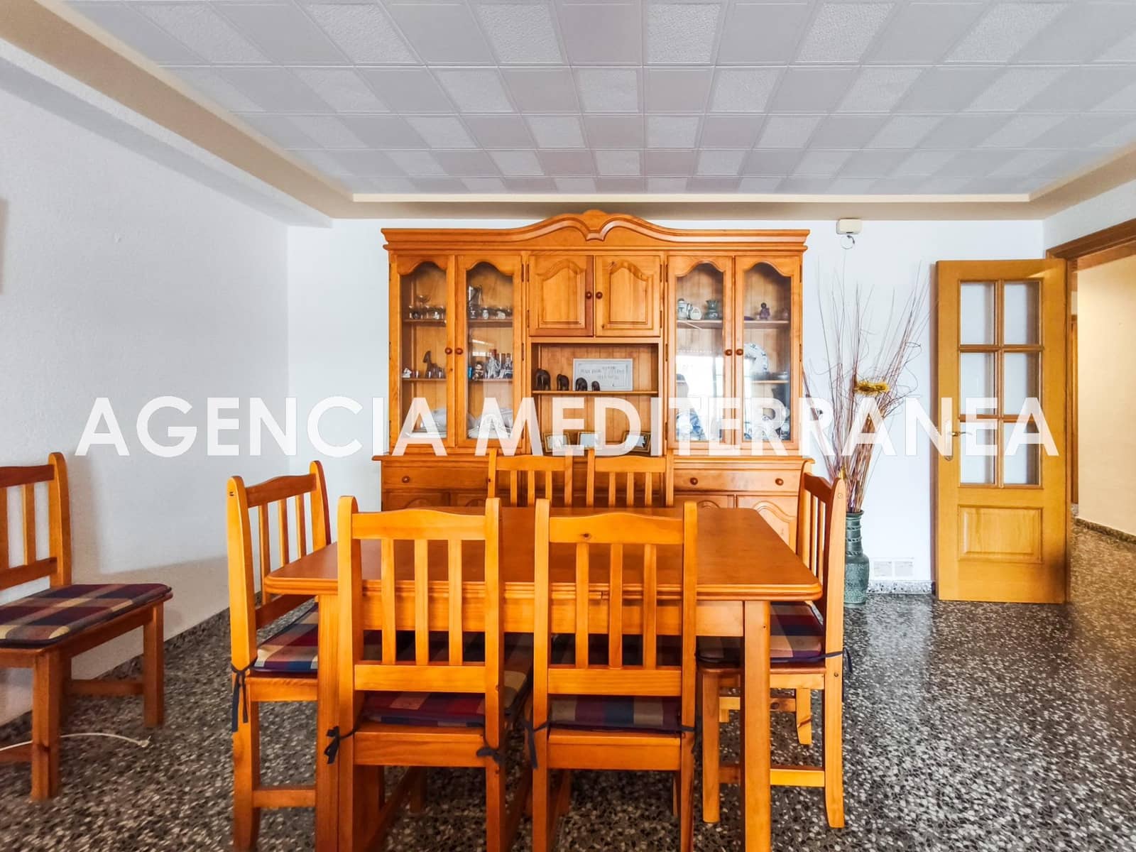 4 bedroom Flat for sale in El Perellonet with garage - € 235,000 (Ref: 9508952)
