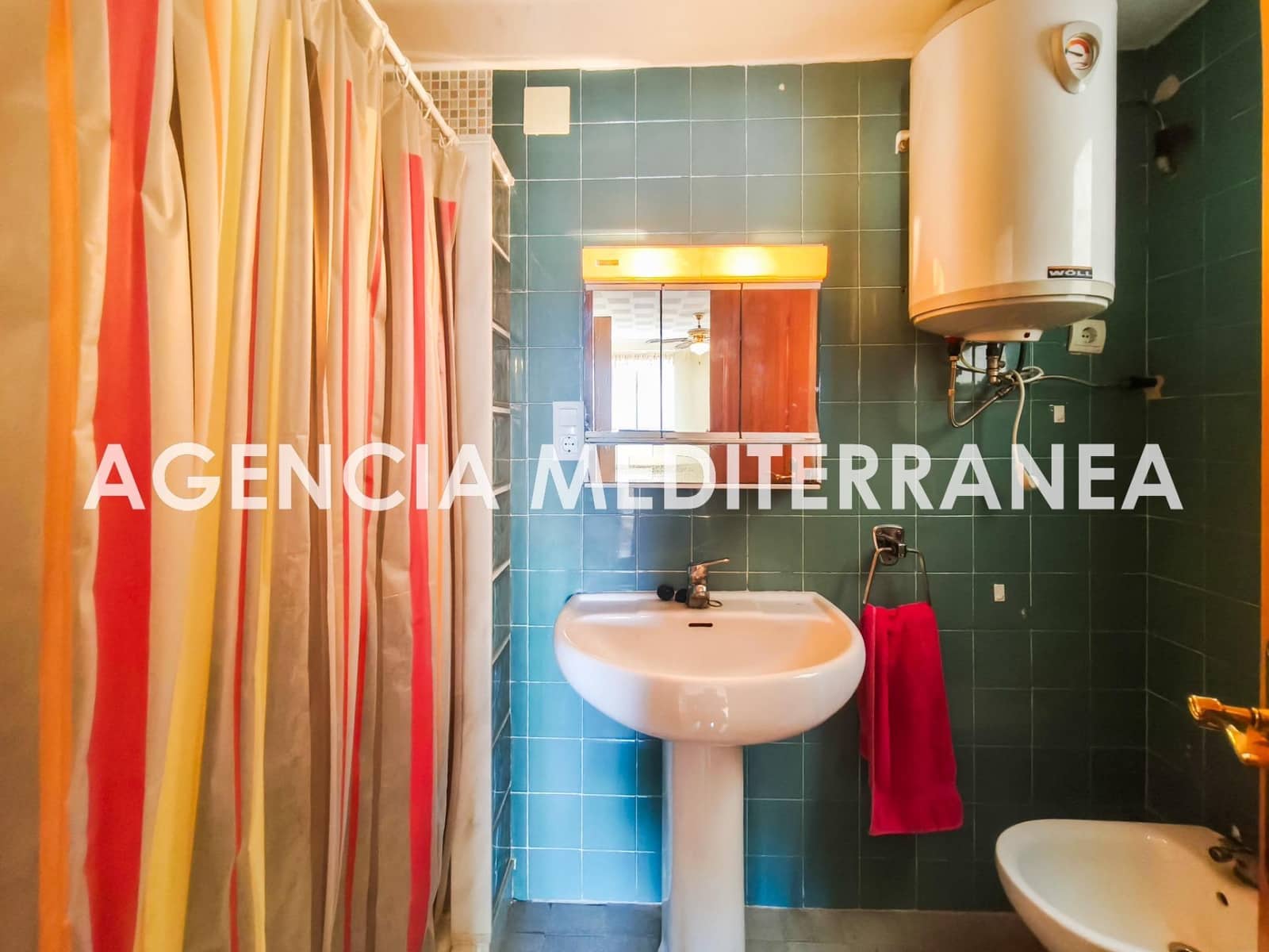 4 bedroom Flat for sale in El Perellonet with garage - € 235,000 (Ref: 9508952)