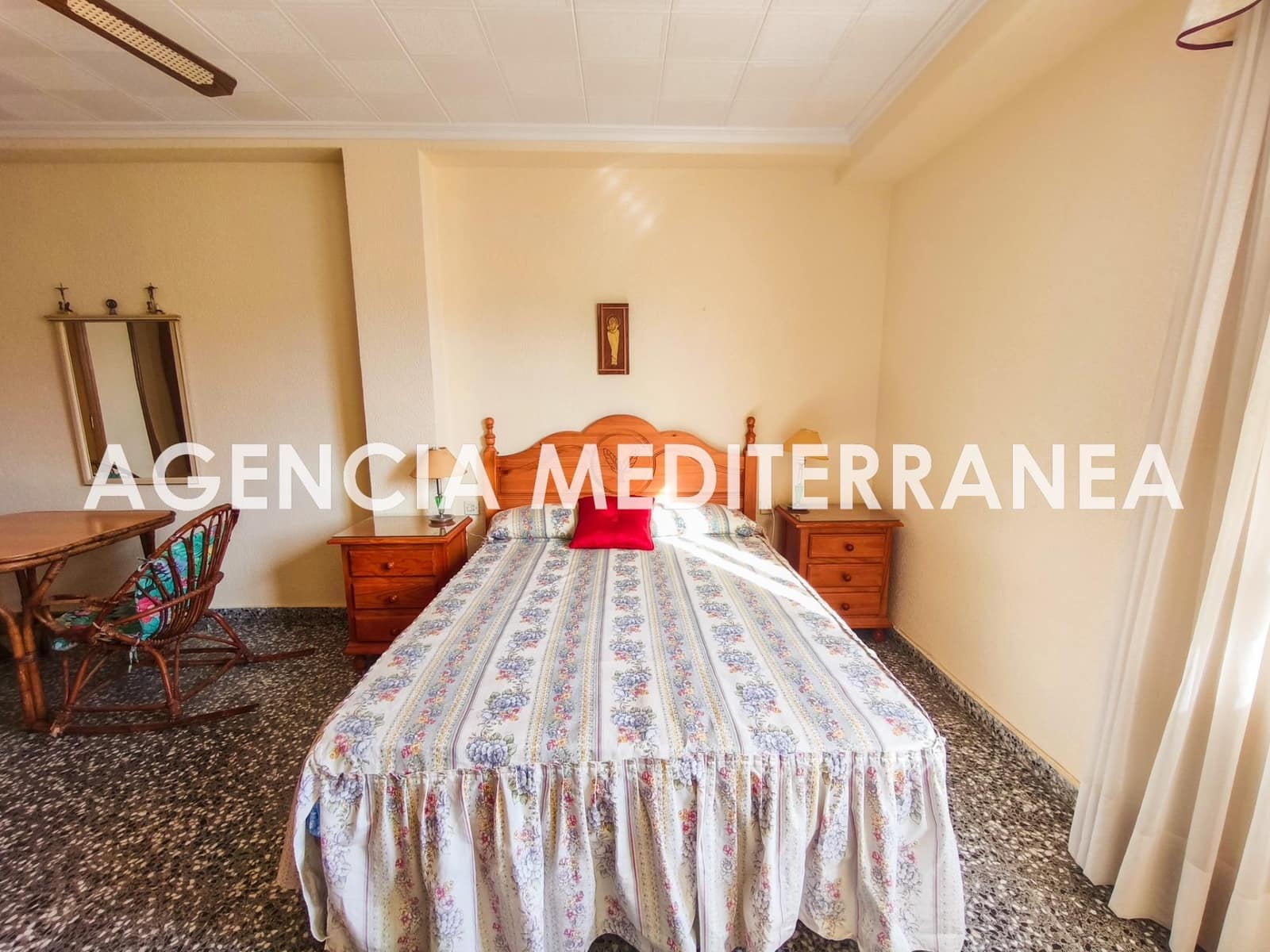 4 bedroom Flat for sale in El Perellonet with garage - € 235,000 (Ref: 9508952)