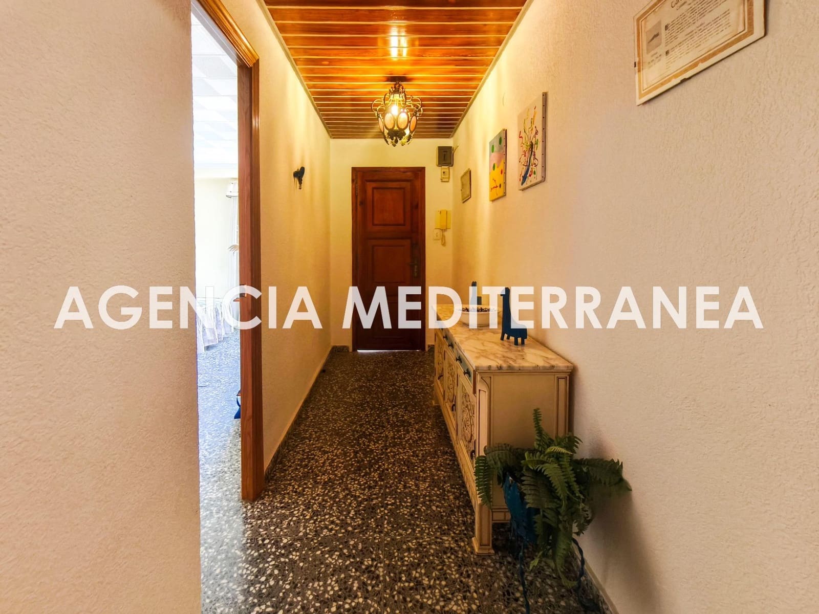 4 bedroom Flat for sale in El Perellonet with garage - € 235,000 (Ref: 9508952)