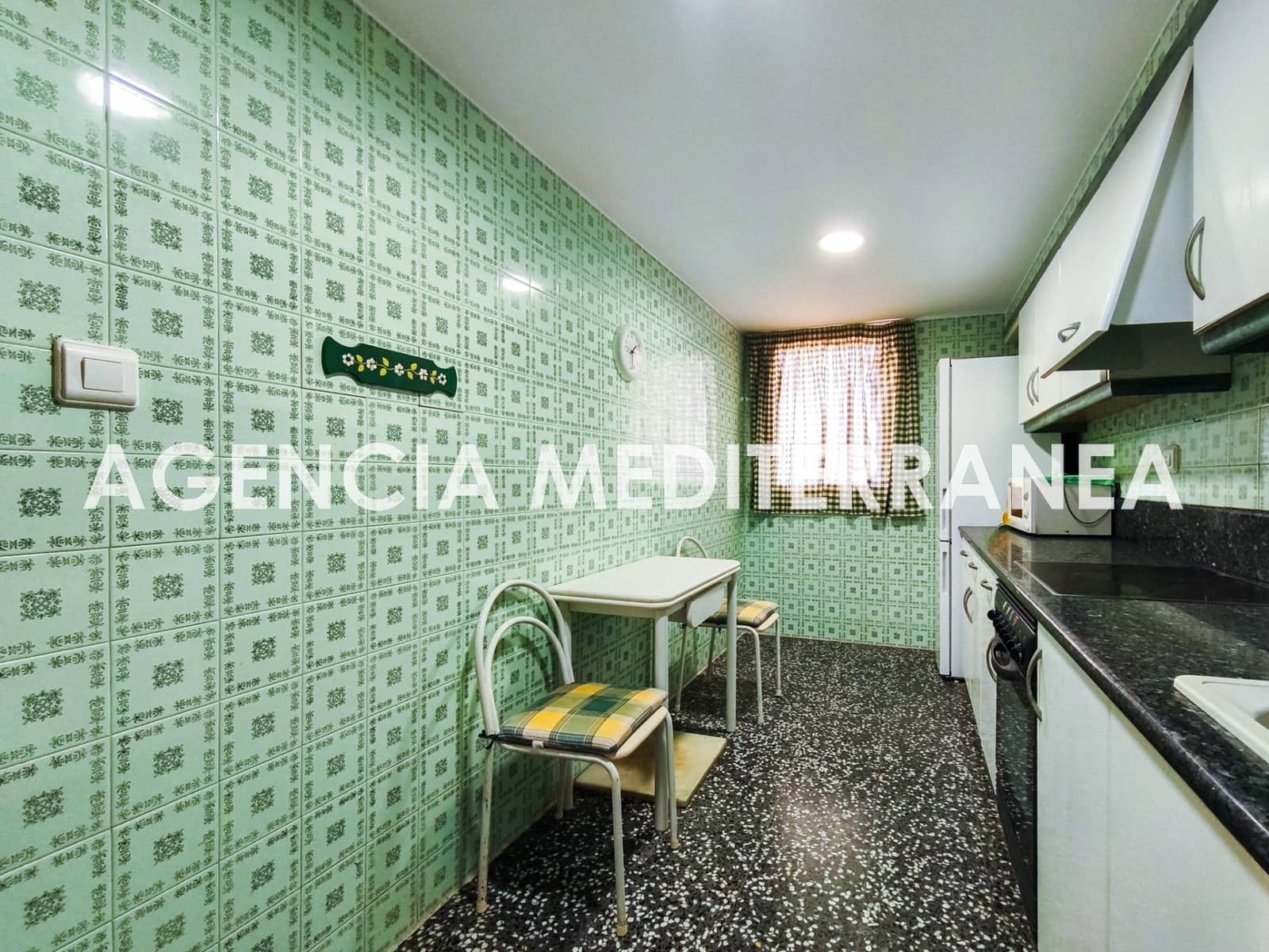 4 bedroom Flat for sale in El Perellonet with garage - € 235,000 (Ref: 9508952)