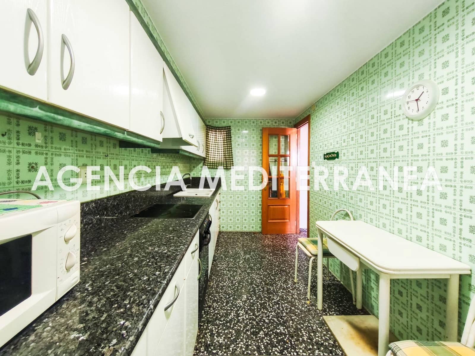 4 bedroom Flat for sale in El Perellonet with garage - € 235,000 (Ref: 9508952)