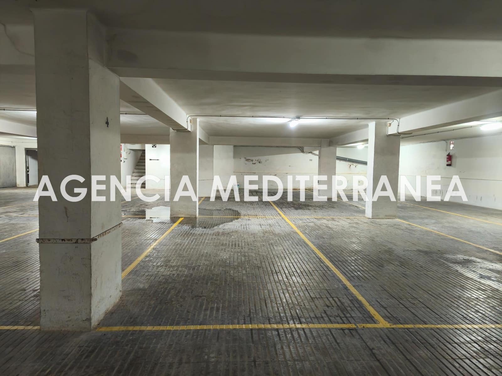 4 bedroom Flat for sale in El Perellonet with garage - € 235,000 (Ref: 9508952)