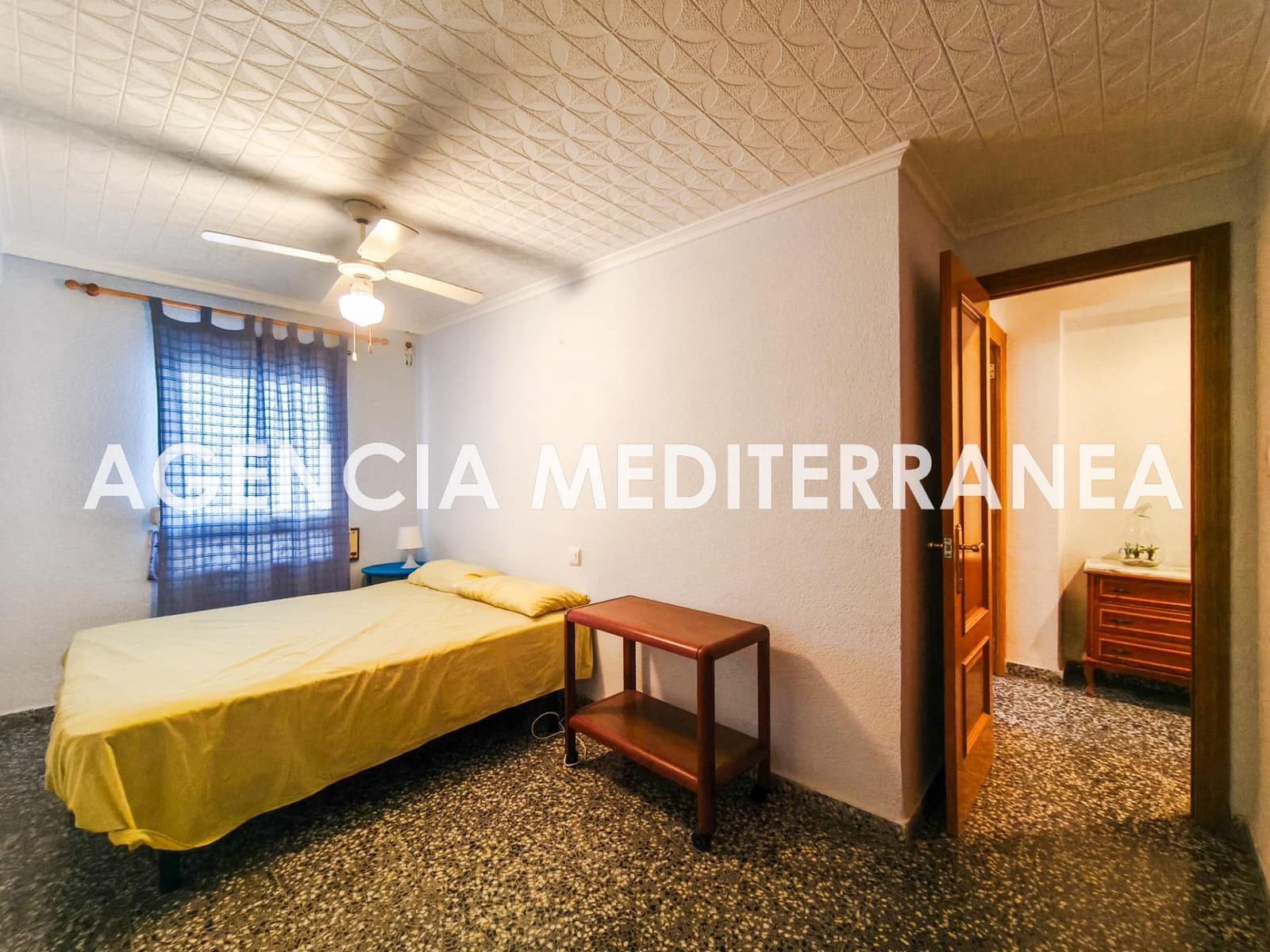 4 bedroom Flat for sale in El Perellonet with garage - € 235,000 (Ref: 9508952)