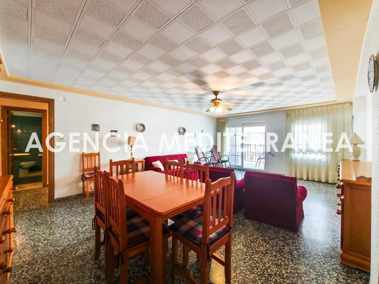 4 bedroom Flat for sale in El Perellonet with garage - € 235,000 (Ref: 9508952)