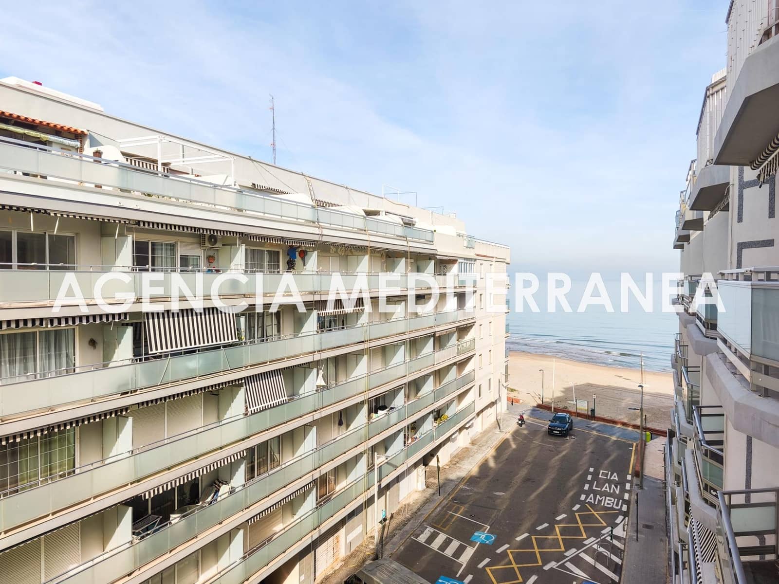 4 bedroom Flat for sale in El Perellonet with garage - € 235,000 (Ref: 9508952)