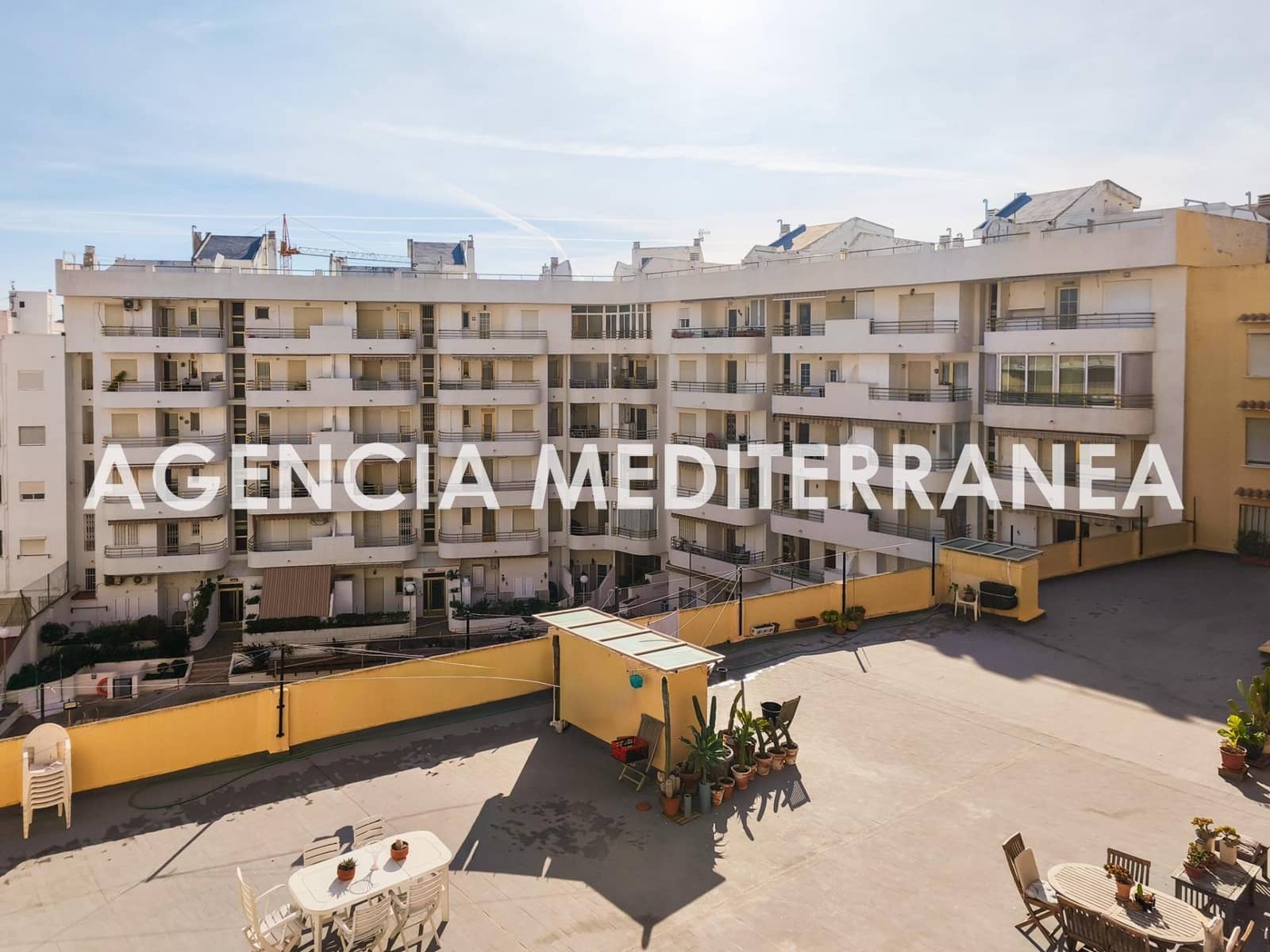 4 bedroom Flat for sale in El Perellonet with garage - € 235,000 (Ref: 9508952)