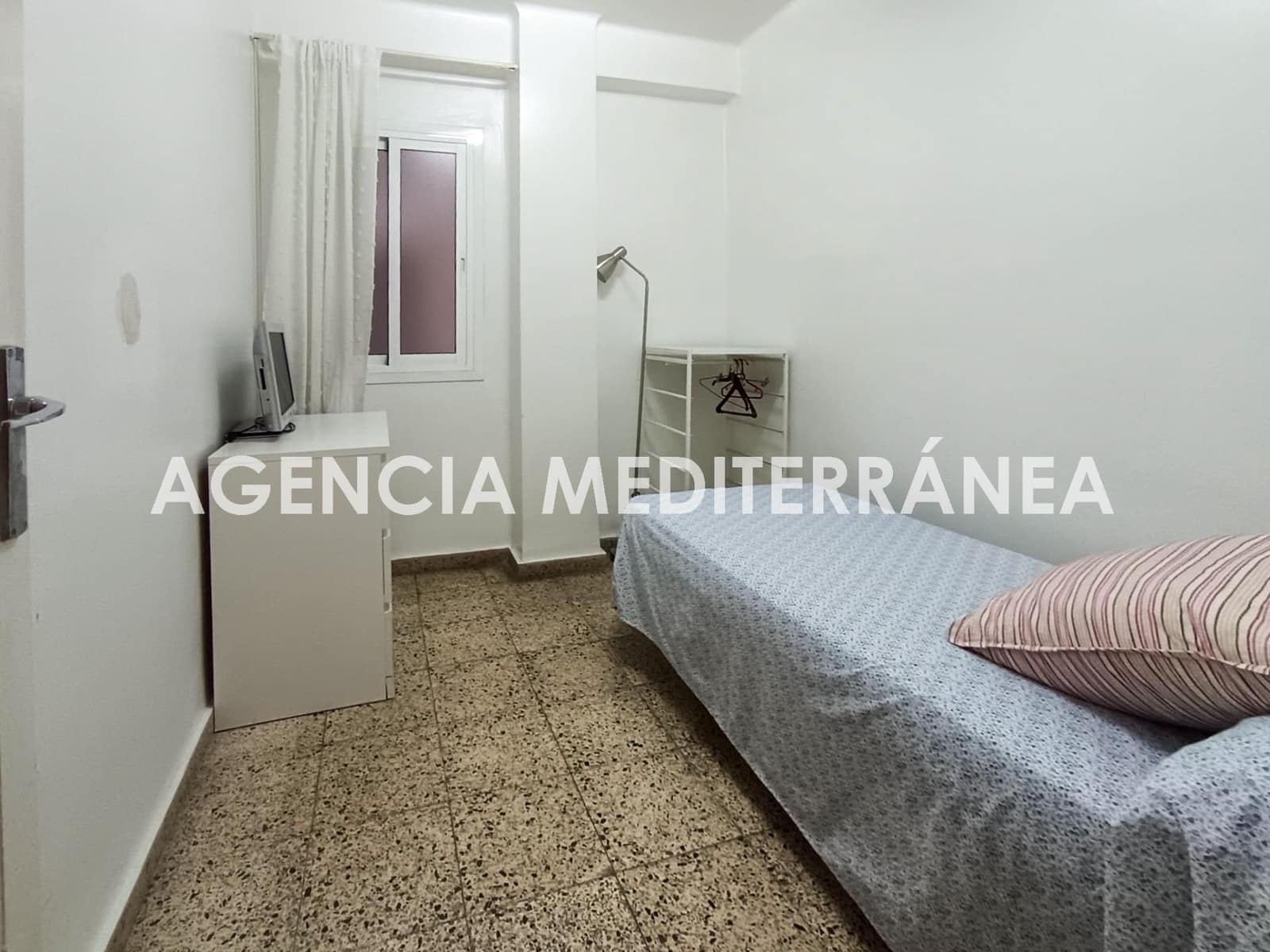 3 bedroom Flat for sale in Valencia city - € 325,000 (Ref: 9519024)
