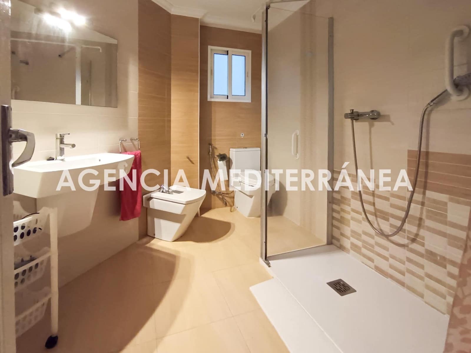 3 bedroom Flat for sale in Valencia city - € 325,000 (Ref: 9519024)