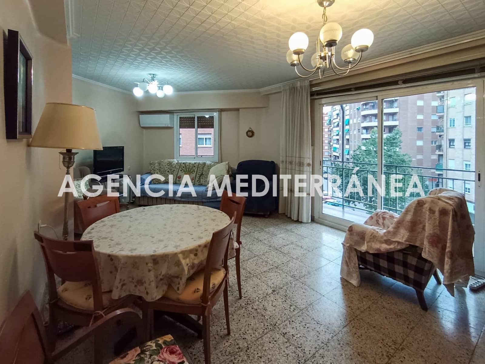 3 bedroom Flat for sale in Valencia city - € 325,000 (Ref: 9519024)