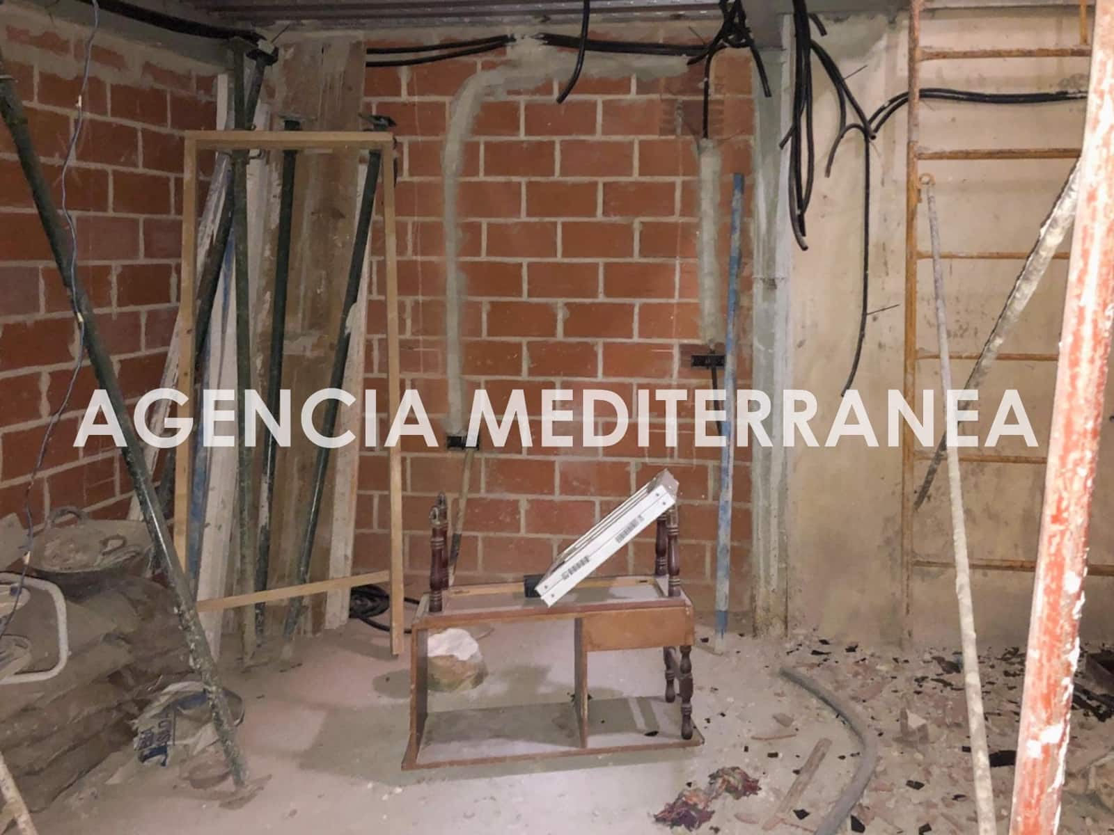 4 sovrum Hus till salu i Lliria - 80 000 € (Ref: 9519026)