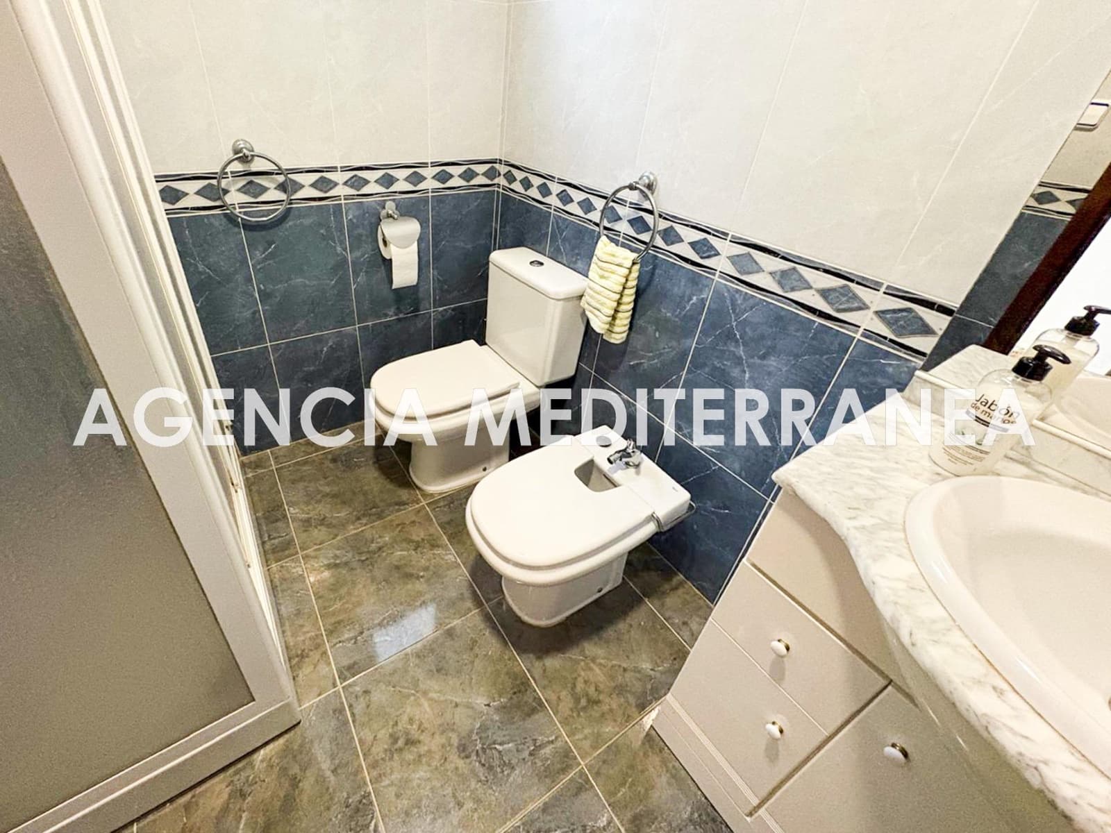 3 bedroom Villa for sale in Manises - € 425,000 (Ref: 9536026)