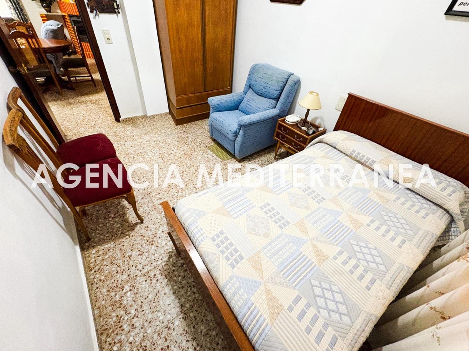 3 bedroom Villa for sale in Manises - € 425,000 (Ref: 9536026)