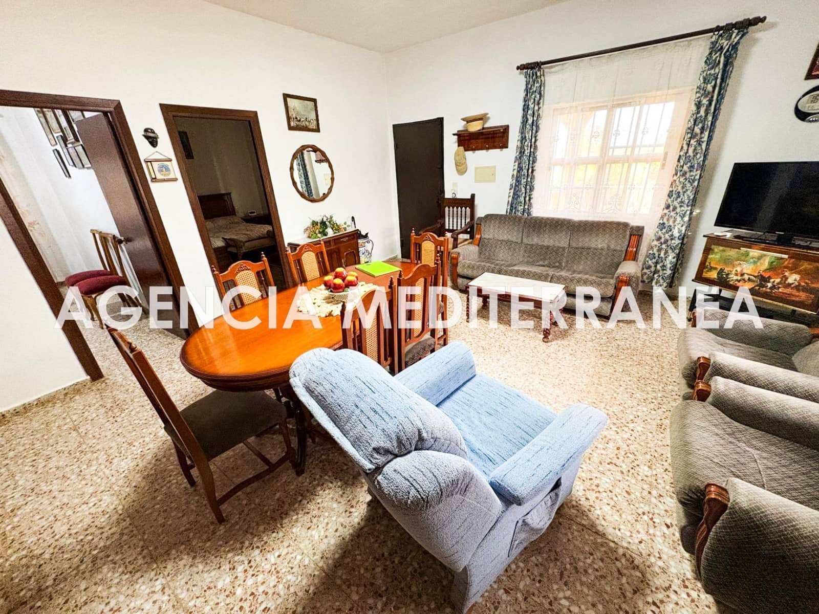 3 bedroom Villa for sale in Manises - € 395,000 (Ref: 9536026)