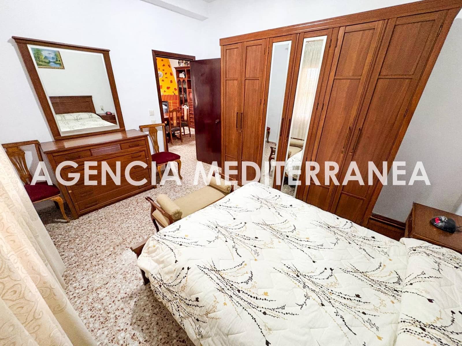 3 bedroom Villa for sale in Manises - € 395,000 (Ref: 9536026)