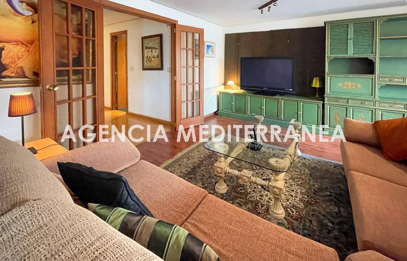 3 bedroom Flat for rent in Valencia city with garage - € 1,900 (Ref: 9541219)