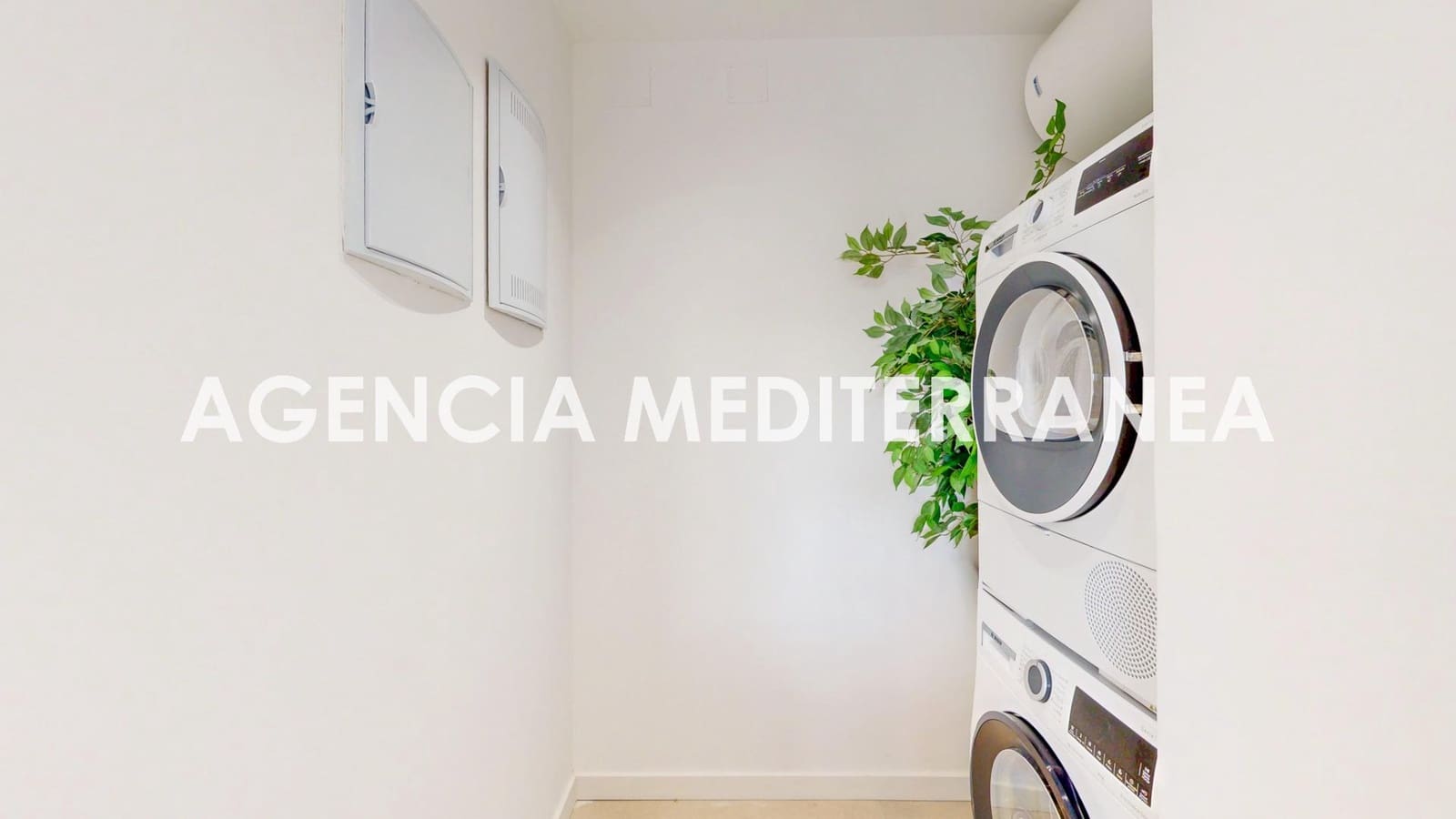 4 soveværelse Lejlighed til salg i Valencia by - € 1.249.000 (Ref: 9543749)