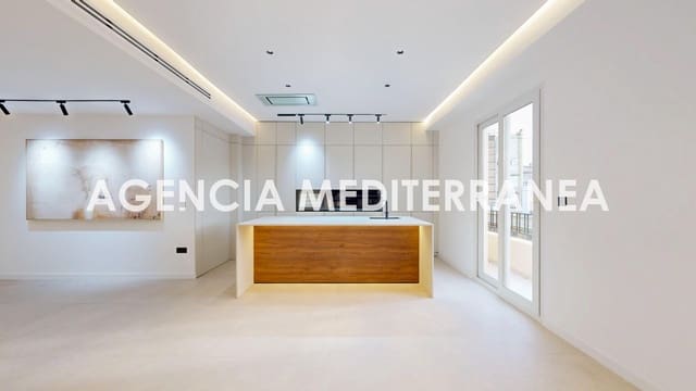 4 soveværelse Lejlighed til salg i La Gran Via, Valencia by - € 1.249.000 (Ref: 9543749)