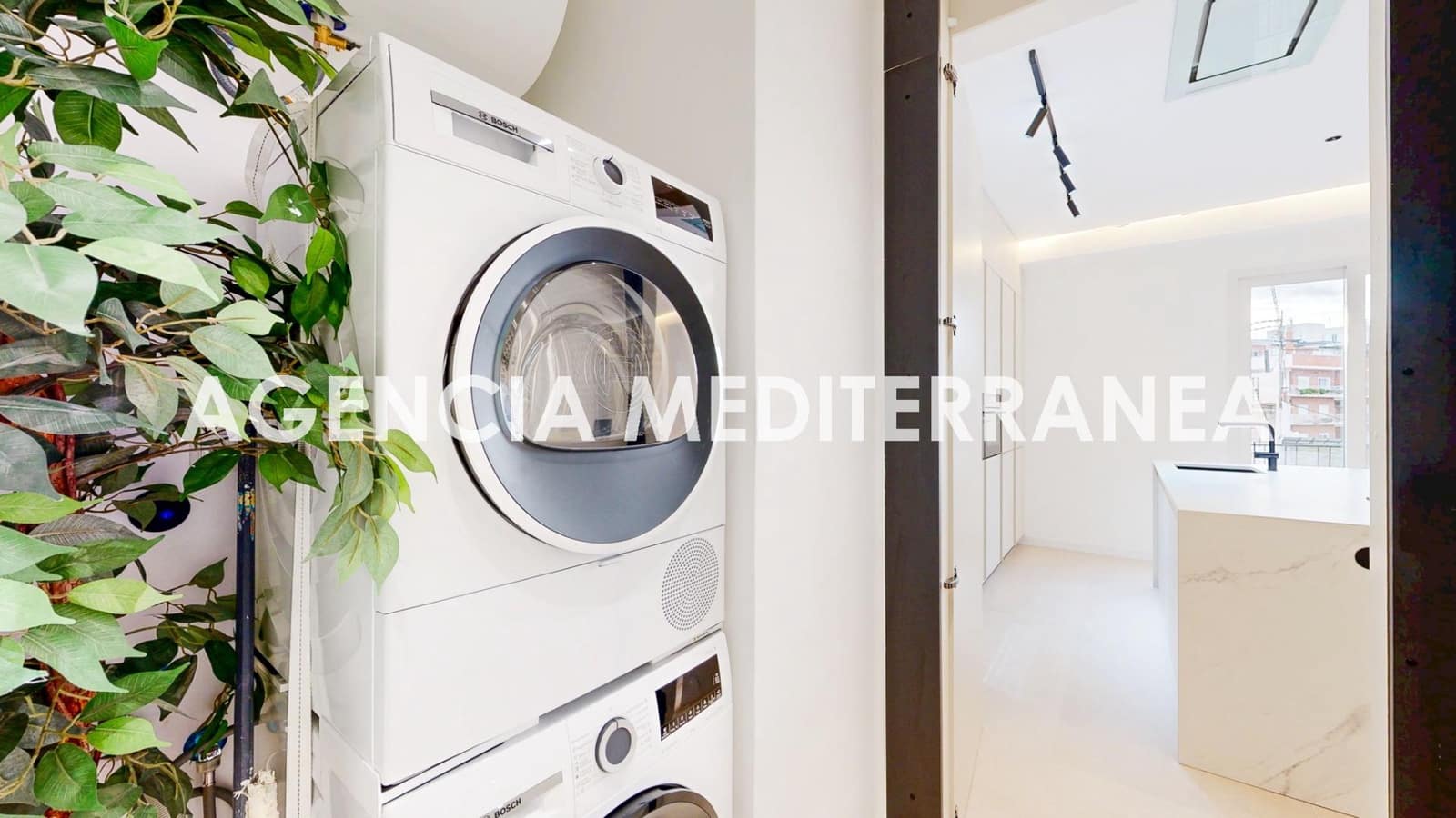 4 soveværelse Lejlighed til salg i Valencia by - € 1.249.000 (Ref: 9543749)