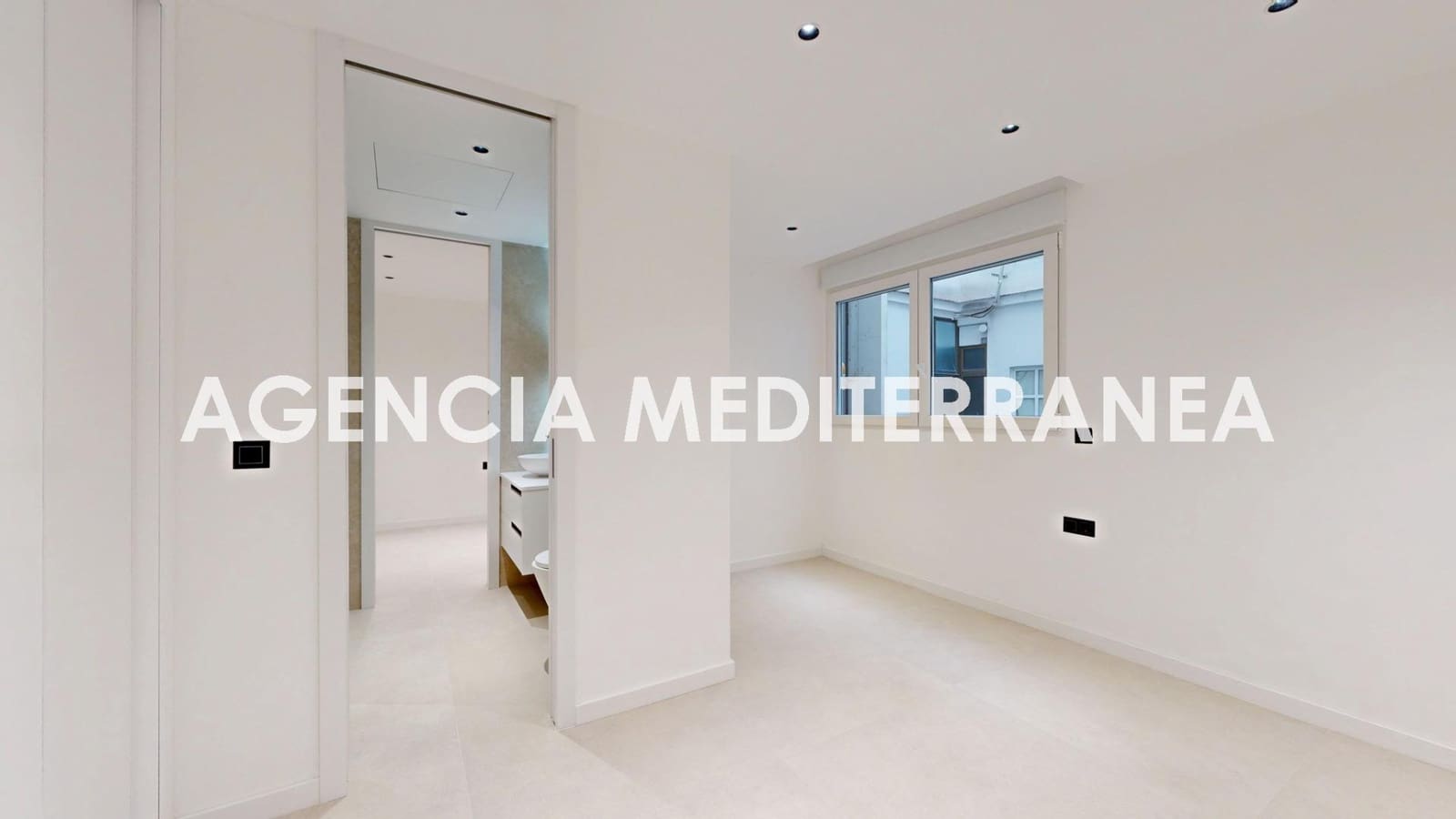 4 soveværelse Lejlighed til salg i Valencia by - € 1.249.000 (Ref: 9543749)