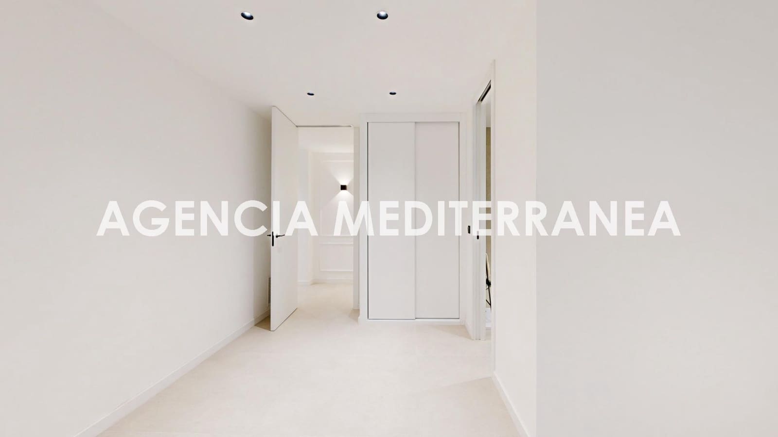 4 soveværelse Lejlighed til salg i Valencia by - € 1.249.000 (Ref: 9543749)