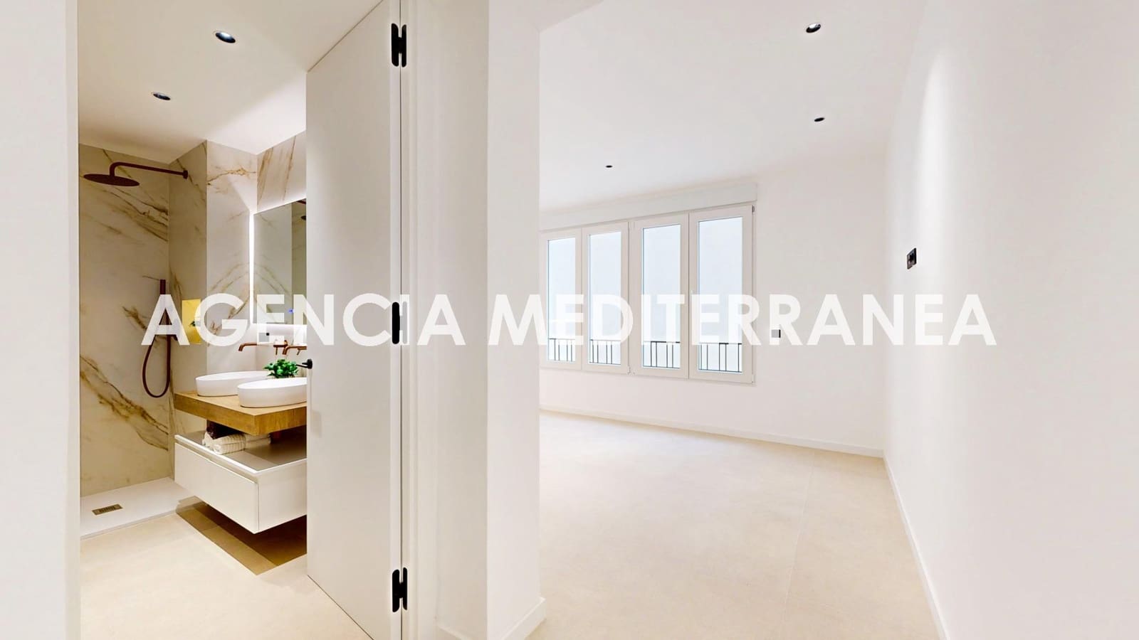 4 soveværelse Lejlighed til salg i Valencia by - € 1.249.000 (Ref: 9543749)